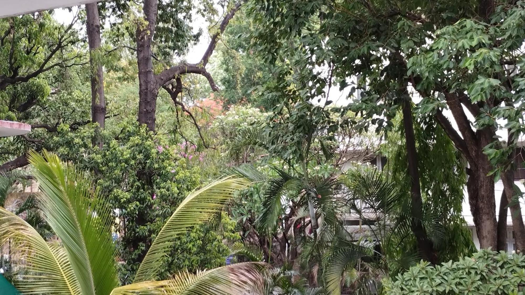Madhav Bhavan Guest House Pune Exterior photo